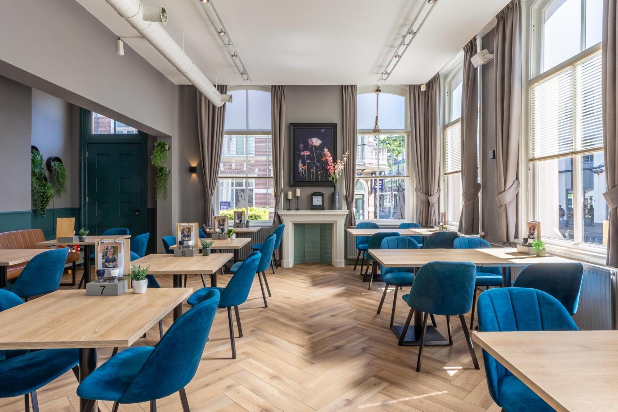 Het Oude Kantongerecht Bed & Breakfast Apeldoorn